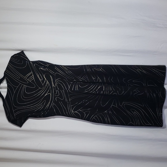 Cache Contour Cocktail Dress - Picture 4 of 6